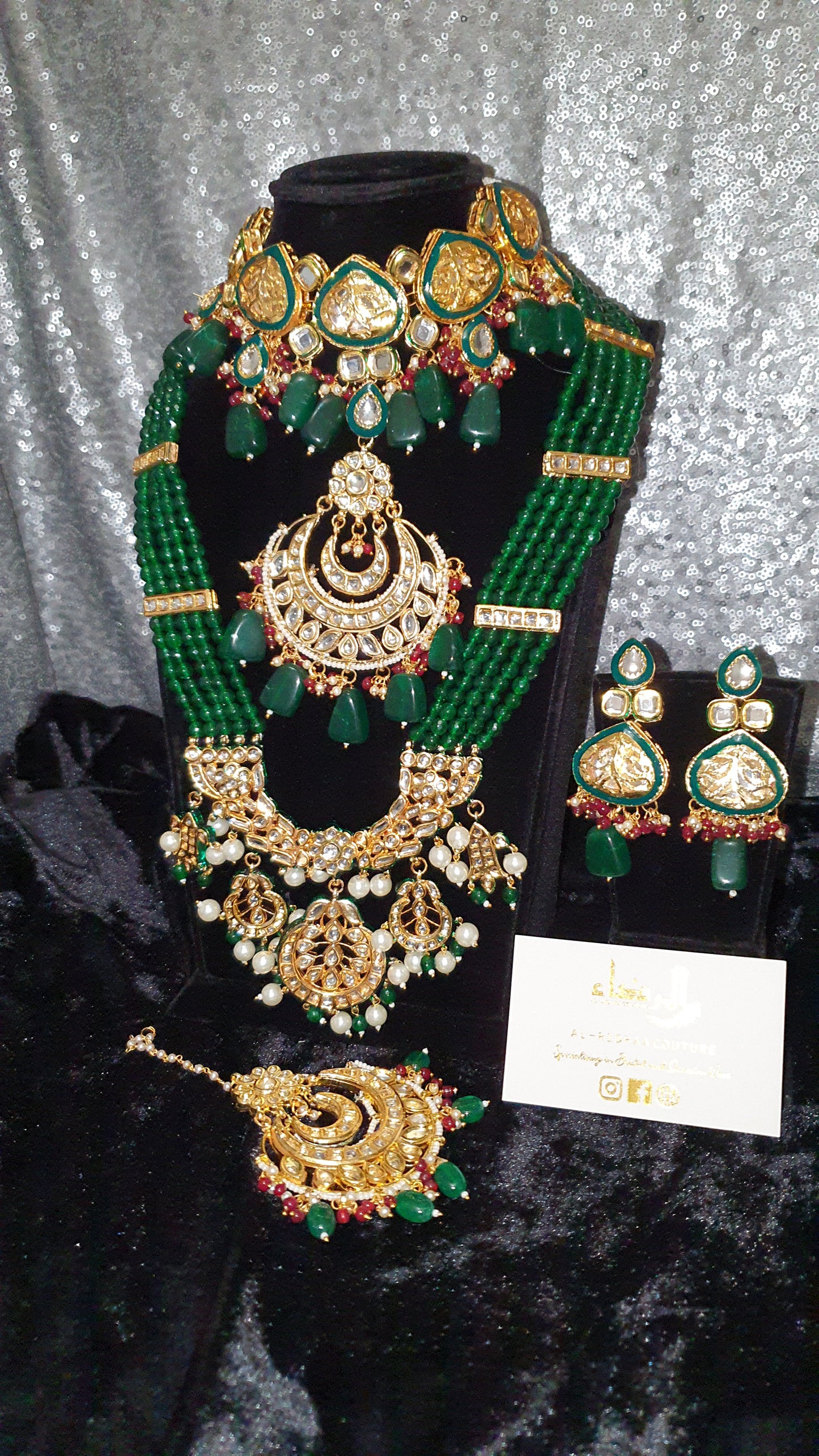 Nora - Green Necklace and Mala