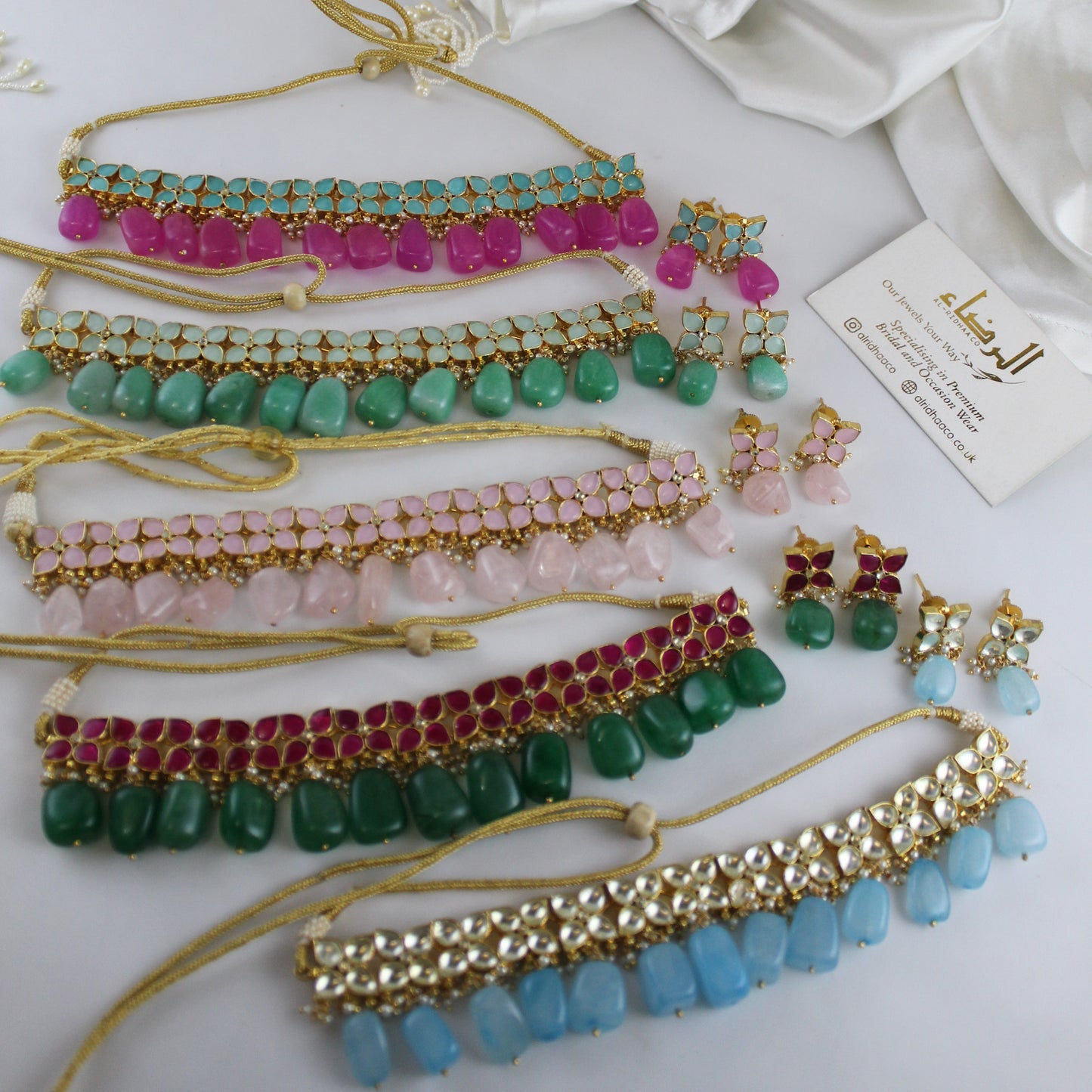 Wallflower - Choker Set