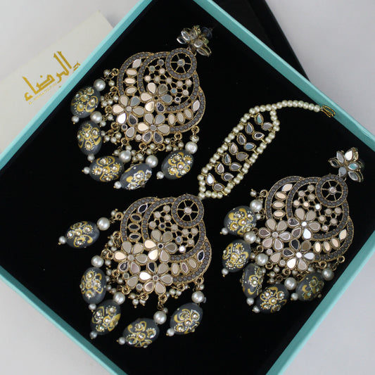 Radiya - Tikka & Earrings