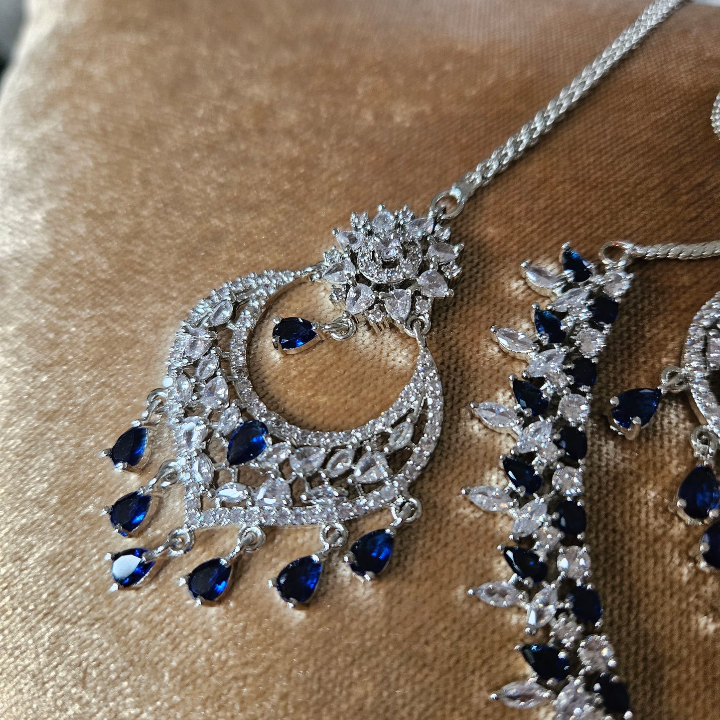 Eternity - Sara Neckace Set