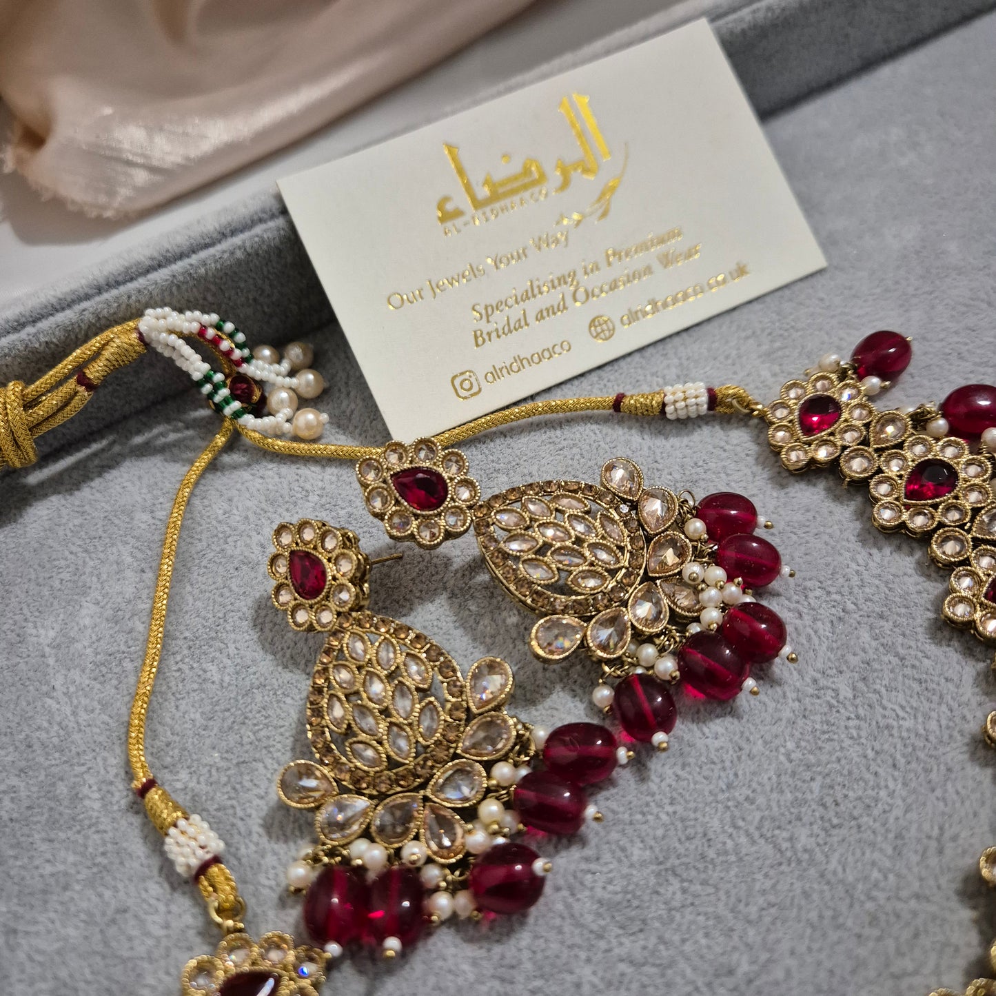 Arwa - Necklace Set