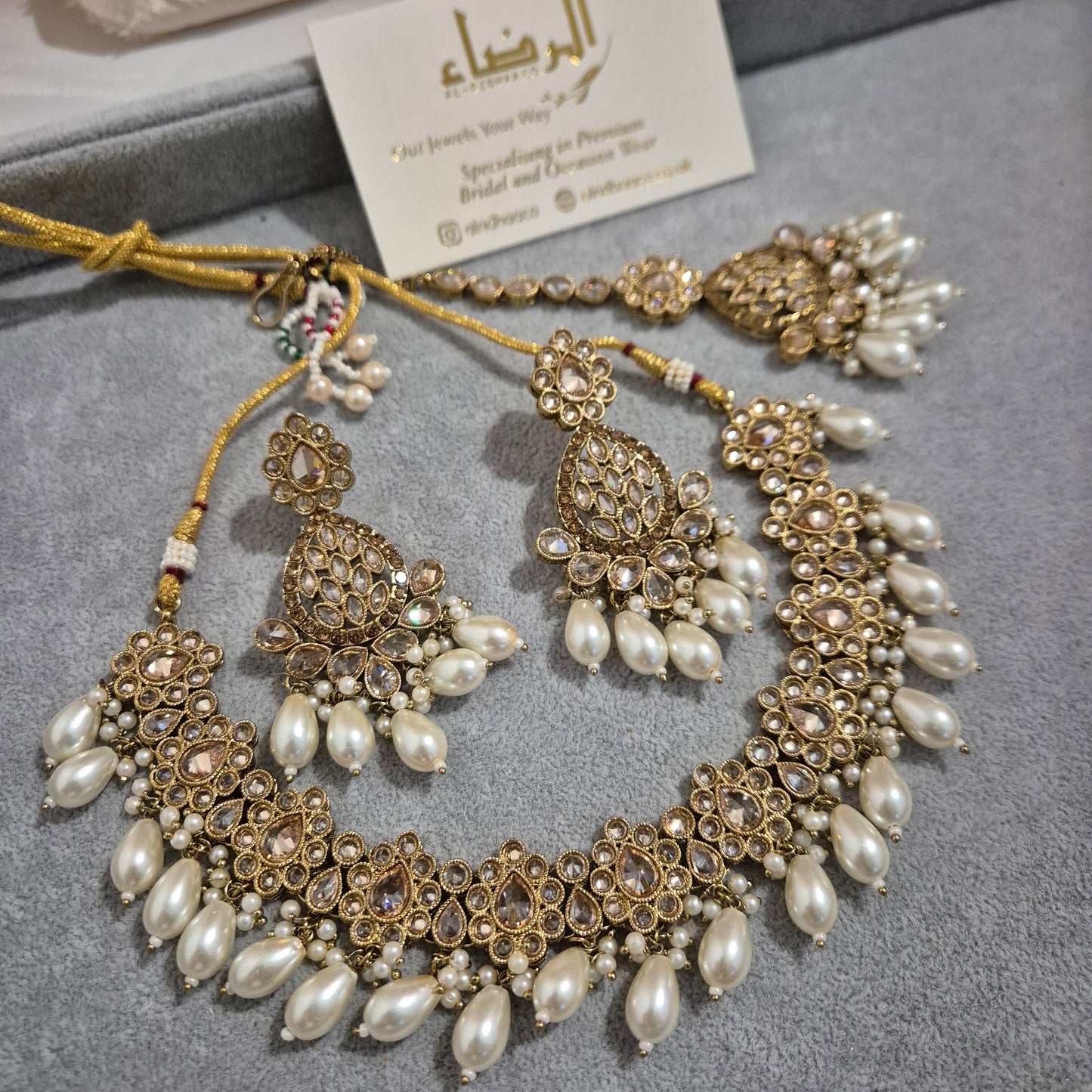 Arwa - Necklace Set