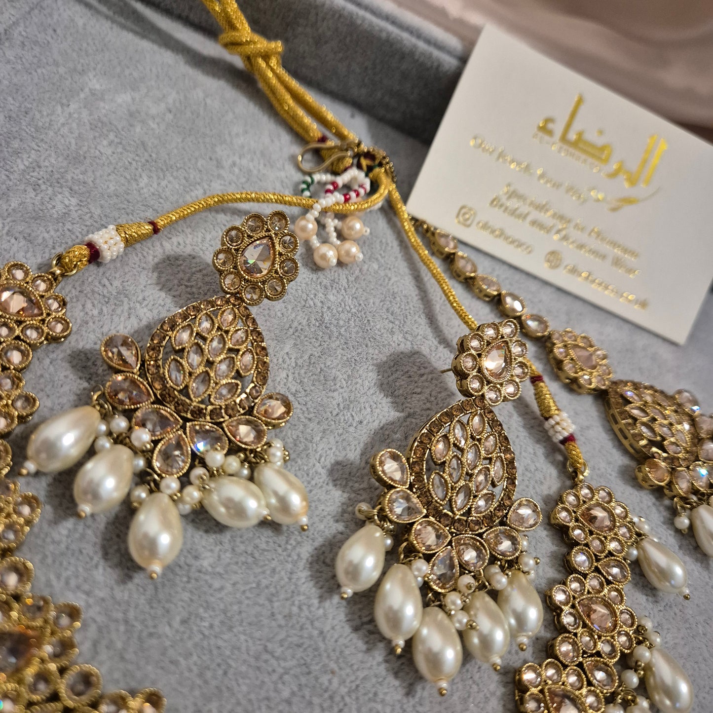 Arwa - Necklace Set