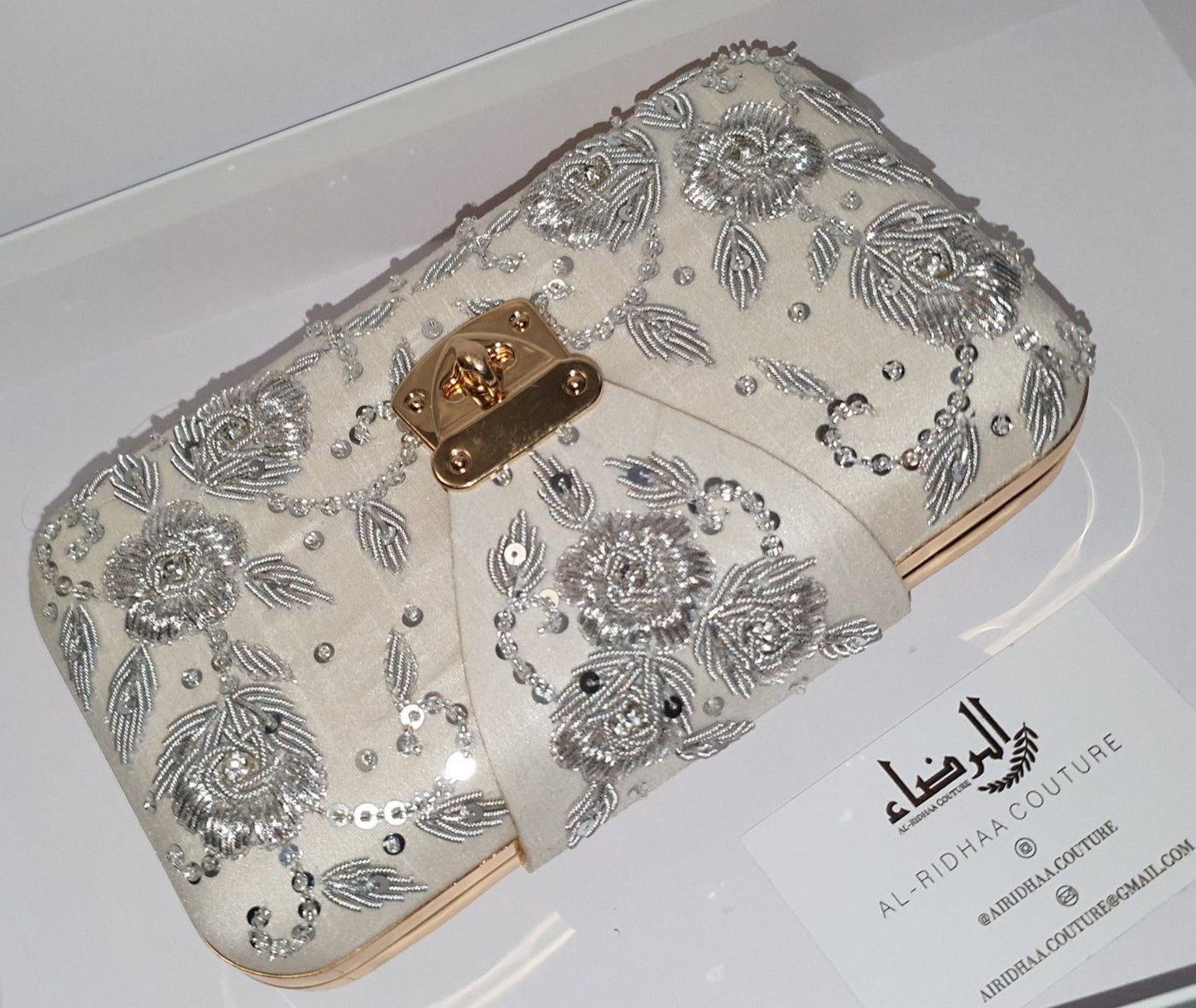 Maryam - Embroidered Clutch