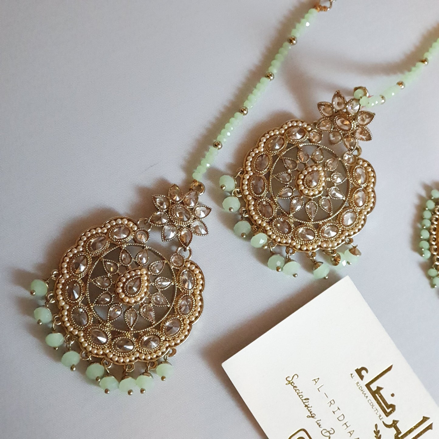 Oval - Tikka & Earrings