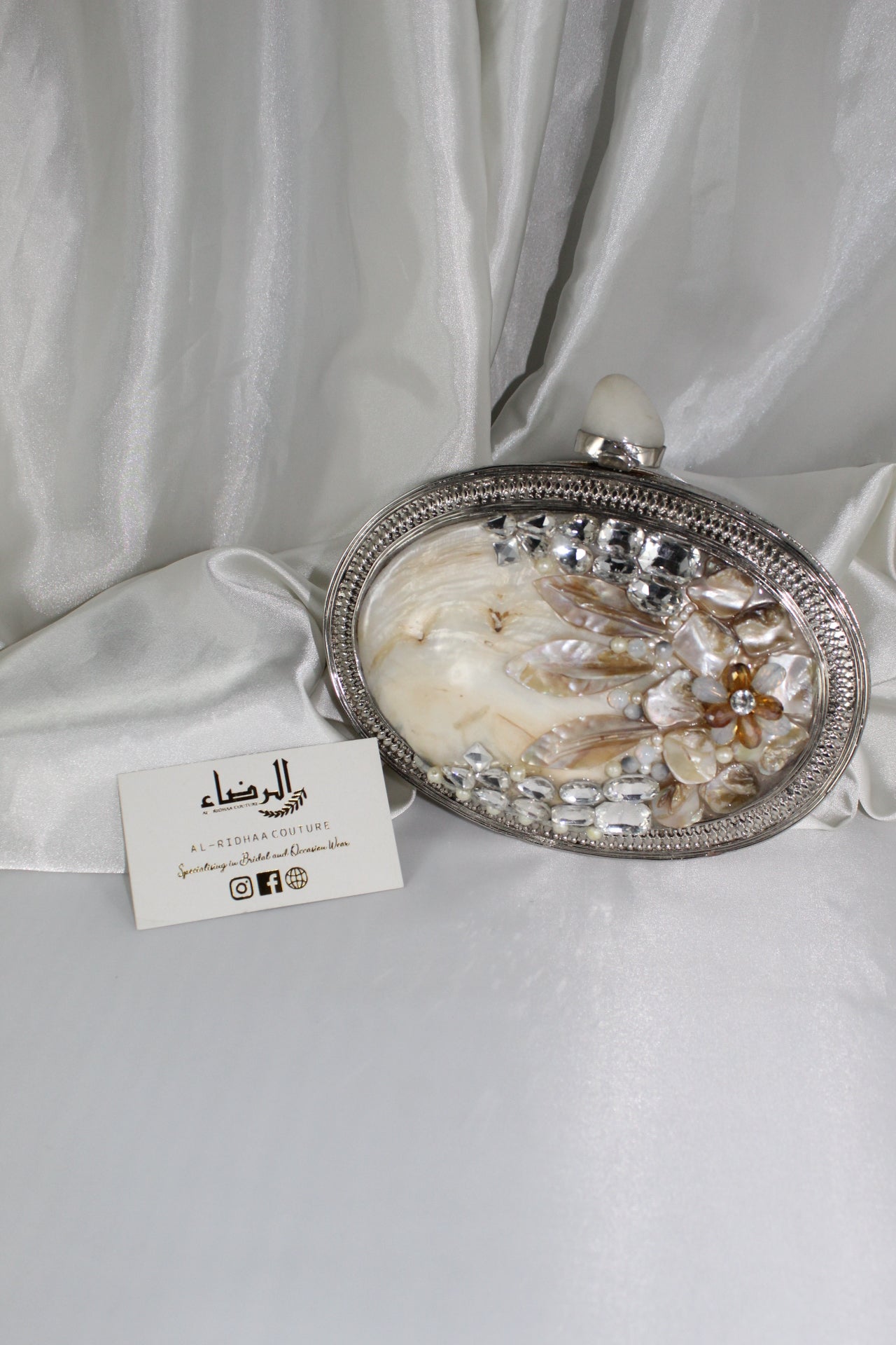 Firdaus  - Mother of Pearl Clutch