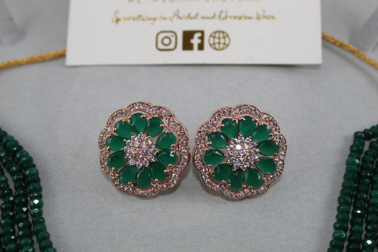 Eternity - Flower Choker Set