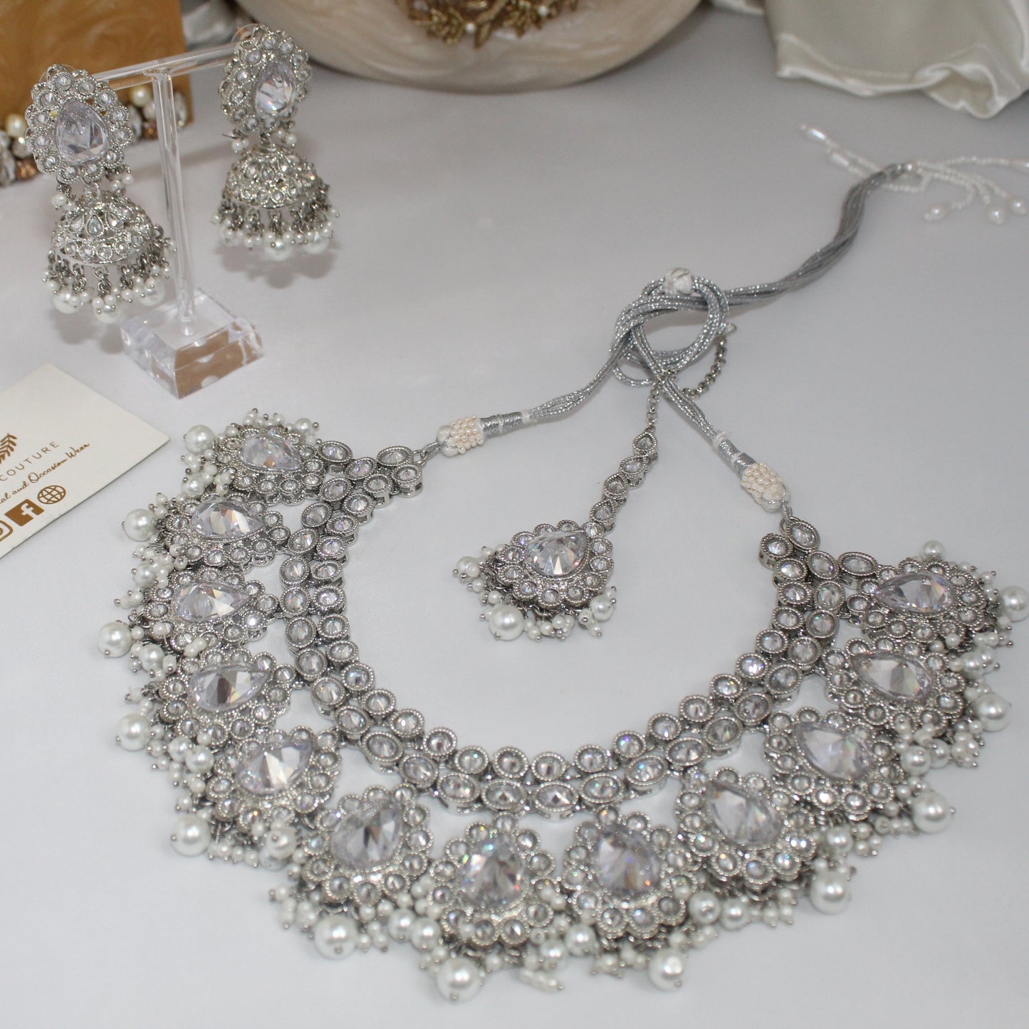 Majnoon - Necklace Set