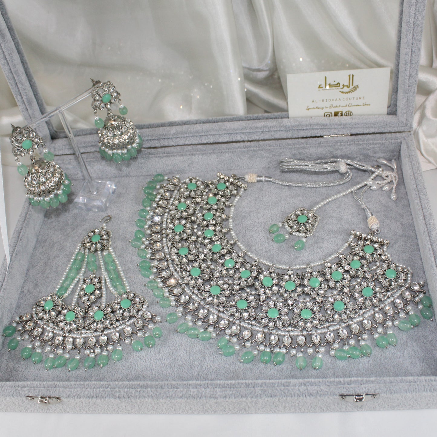 Isha - Pearl Bridal Set