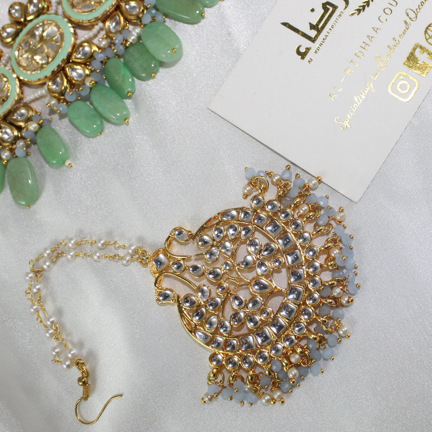 Nora - Pistachio Green Necklace