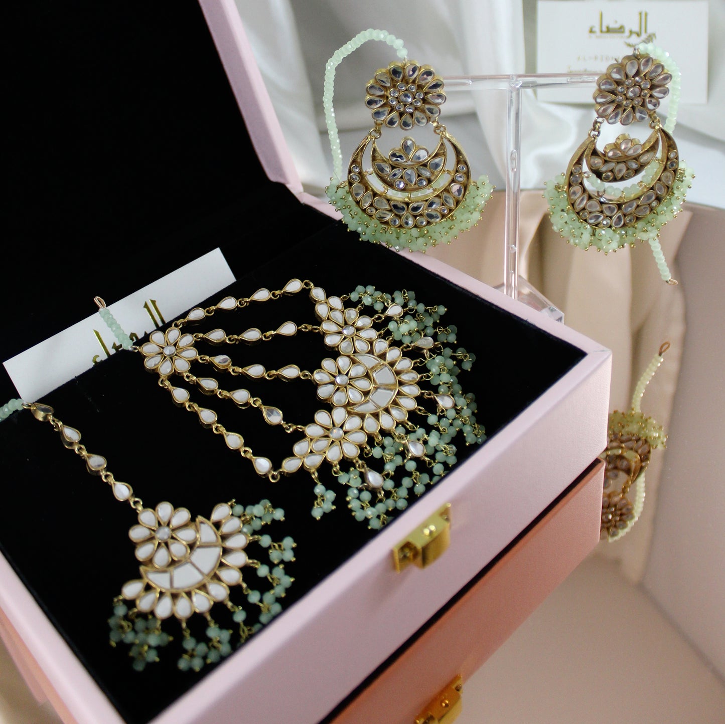 Jasmine - Full Earrings Set (Pastel Green)