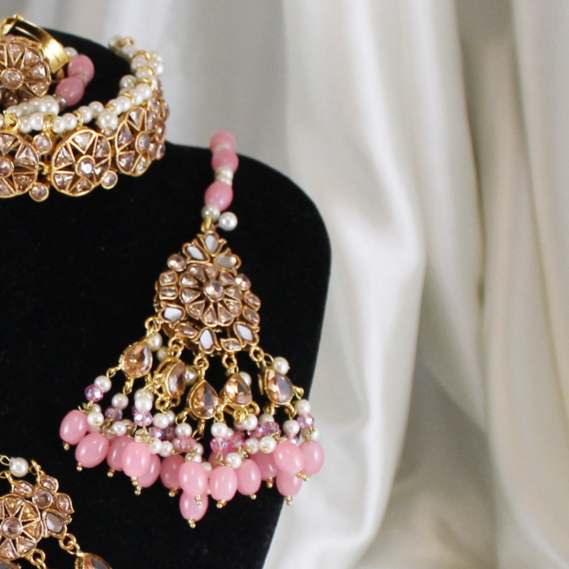 Faryal -  Bridal Set (Gold)