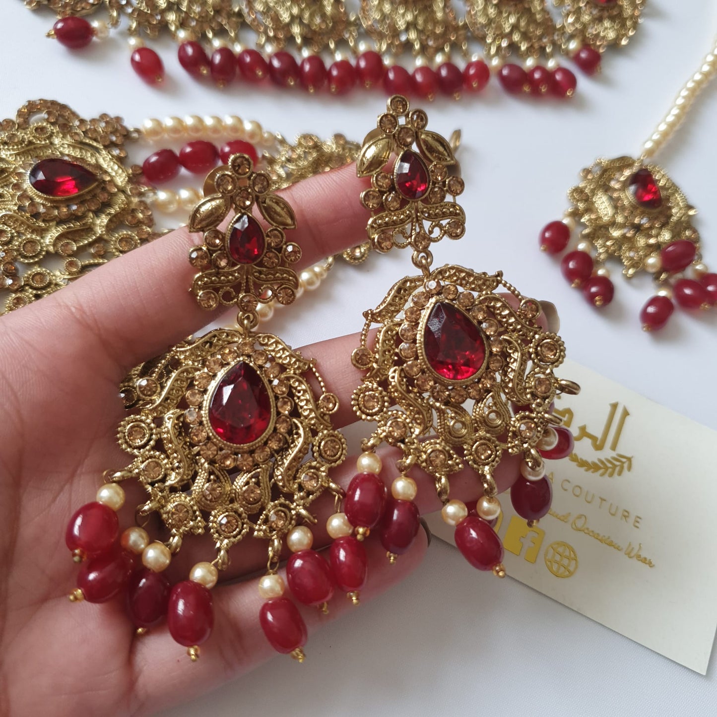 Saniya - Antique Gold Choker Set