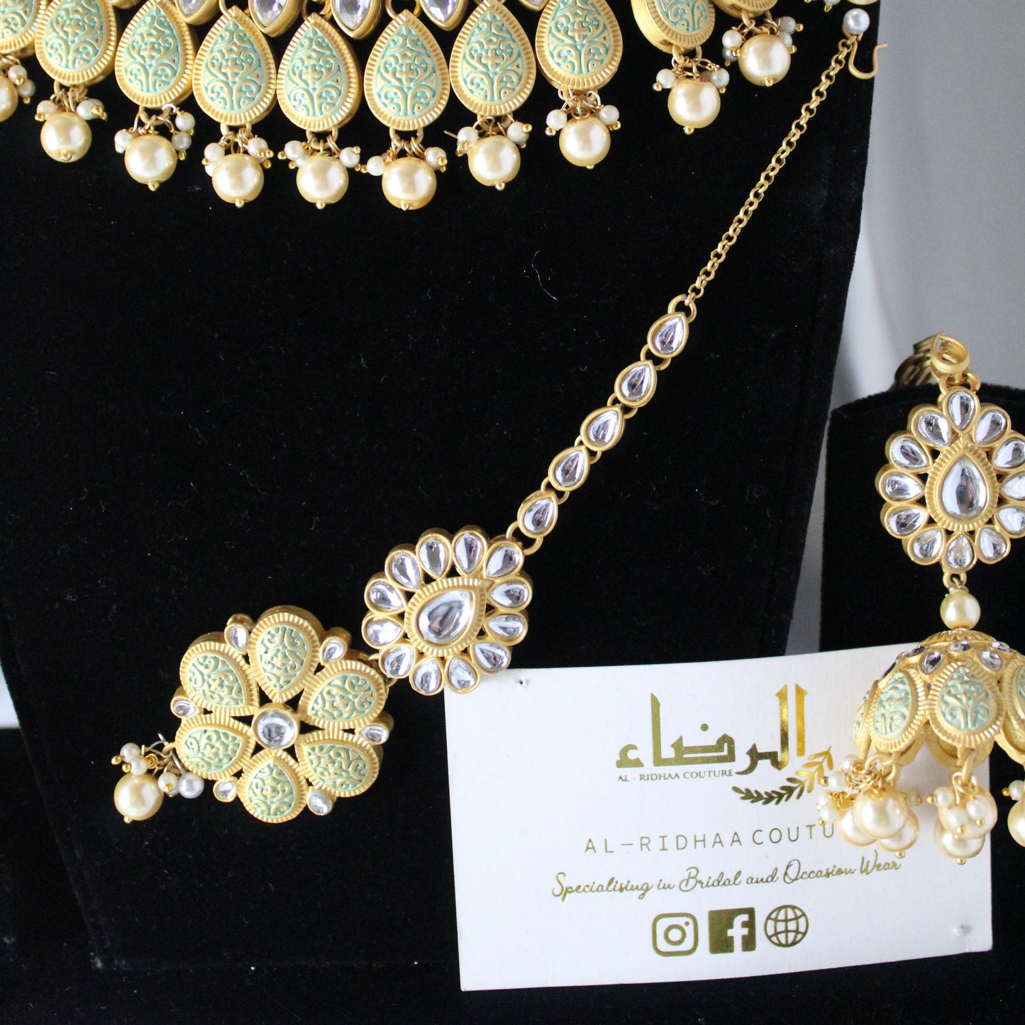 Minahil -  Necklace Set