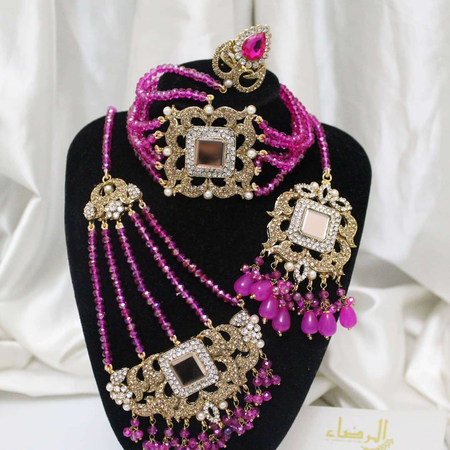 Fariha - Bridal Choker Set (Hot Pink)