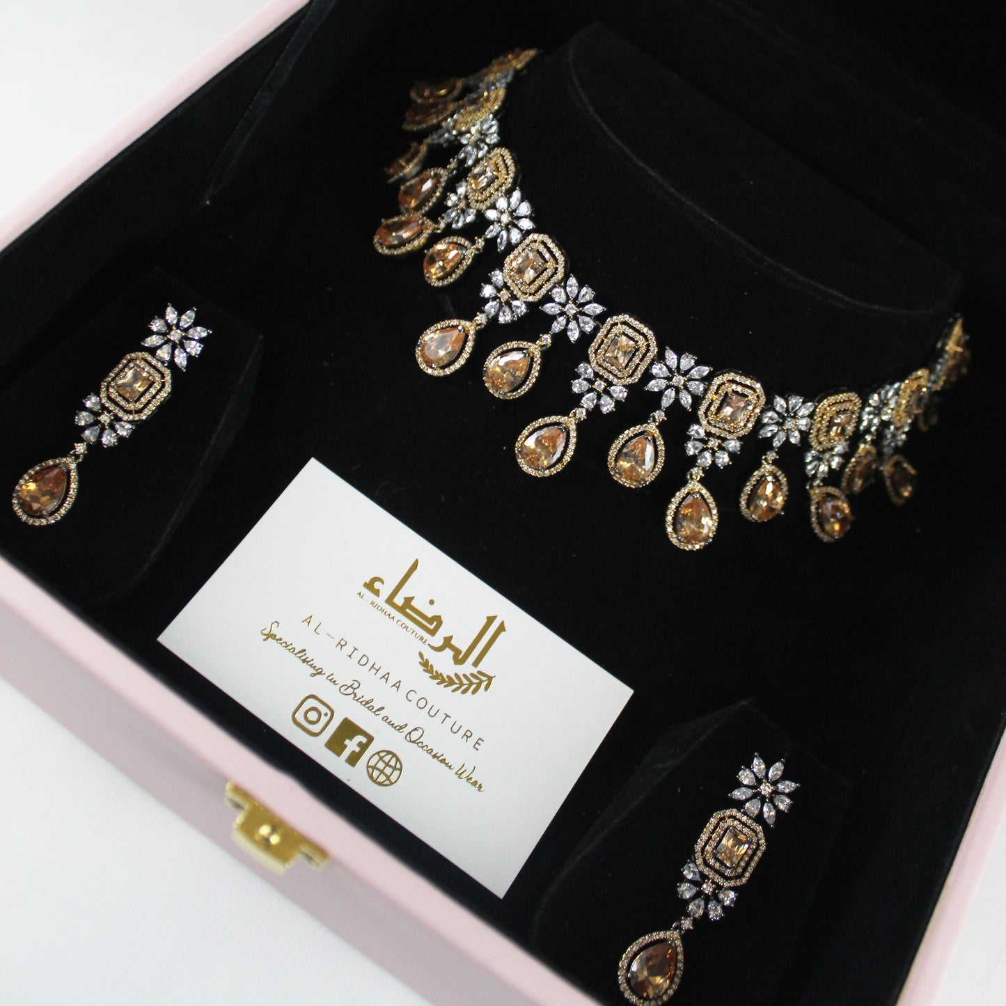 Eternity  - Heer Necklace Set