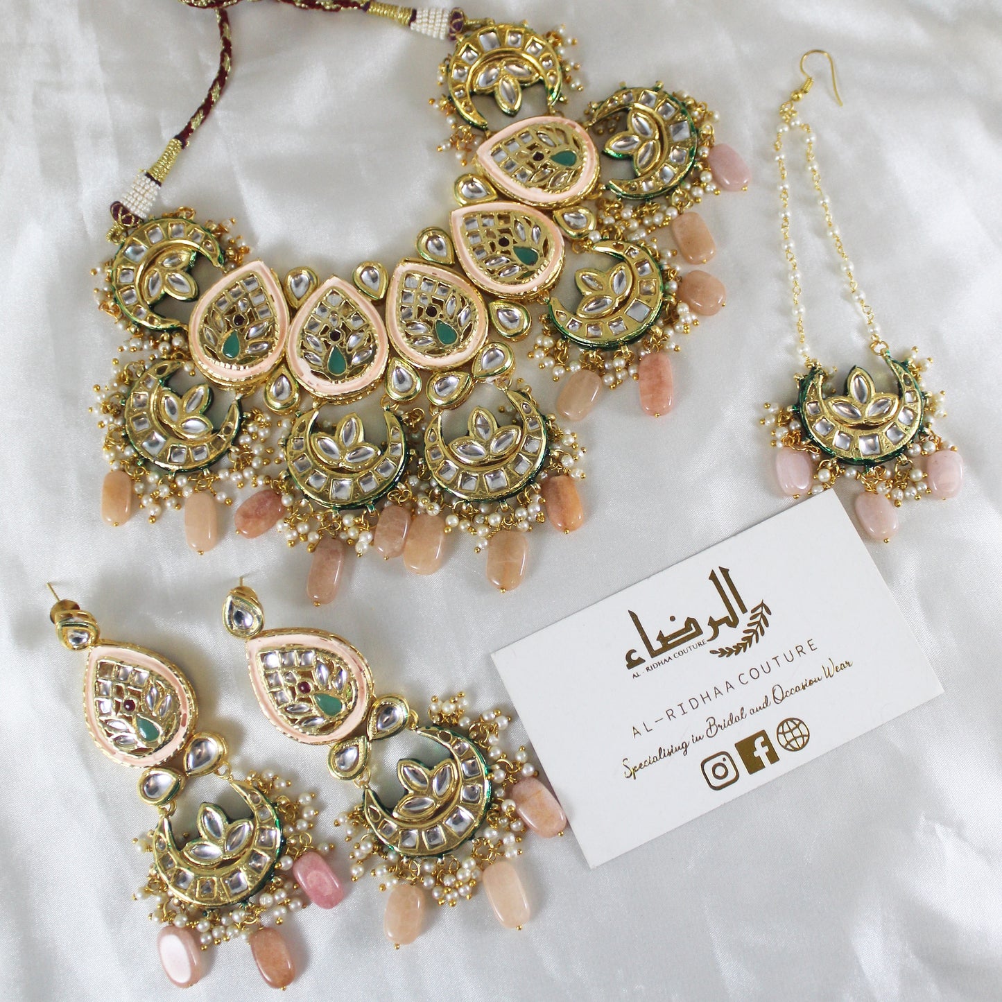 Nora - Peach Necklace
