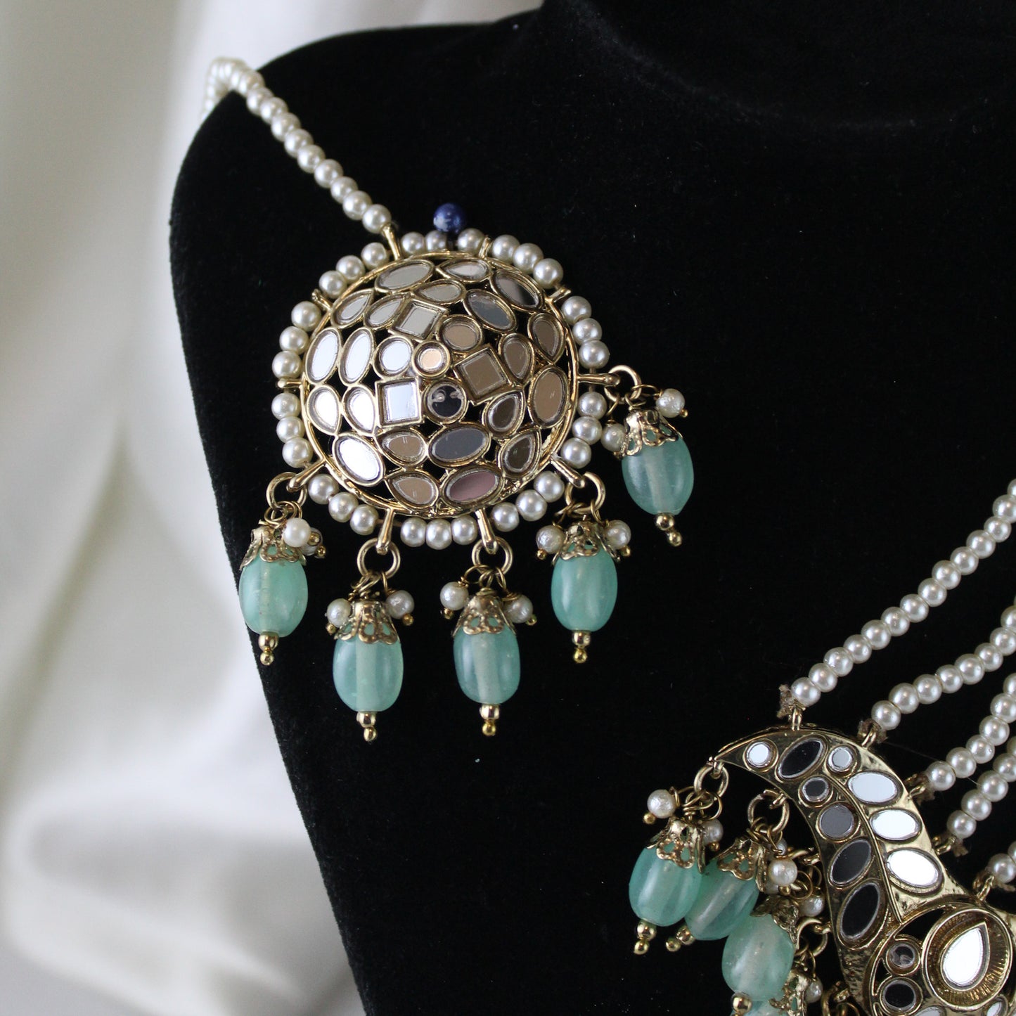 Romsha - Necklace Set