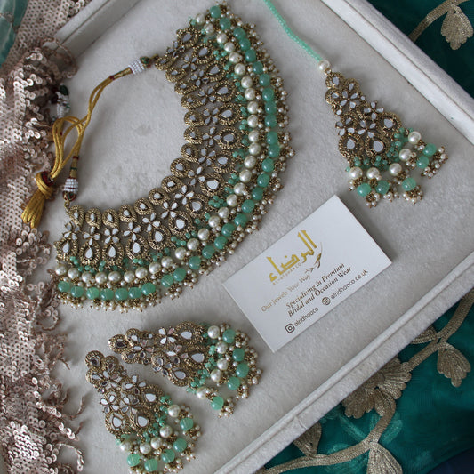 Neelam - Necklace Set