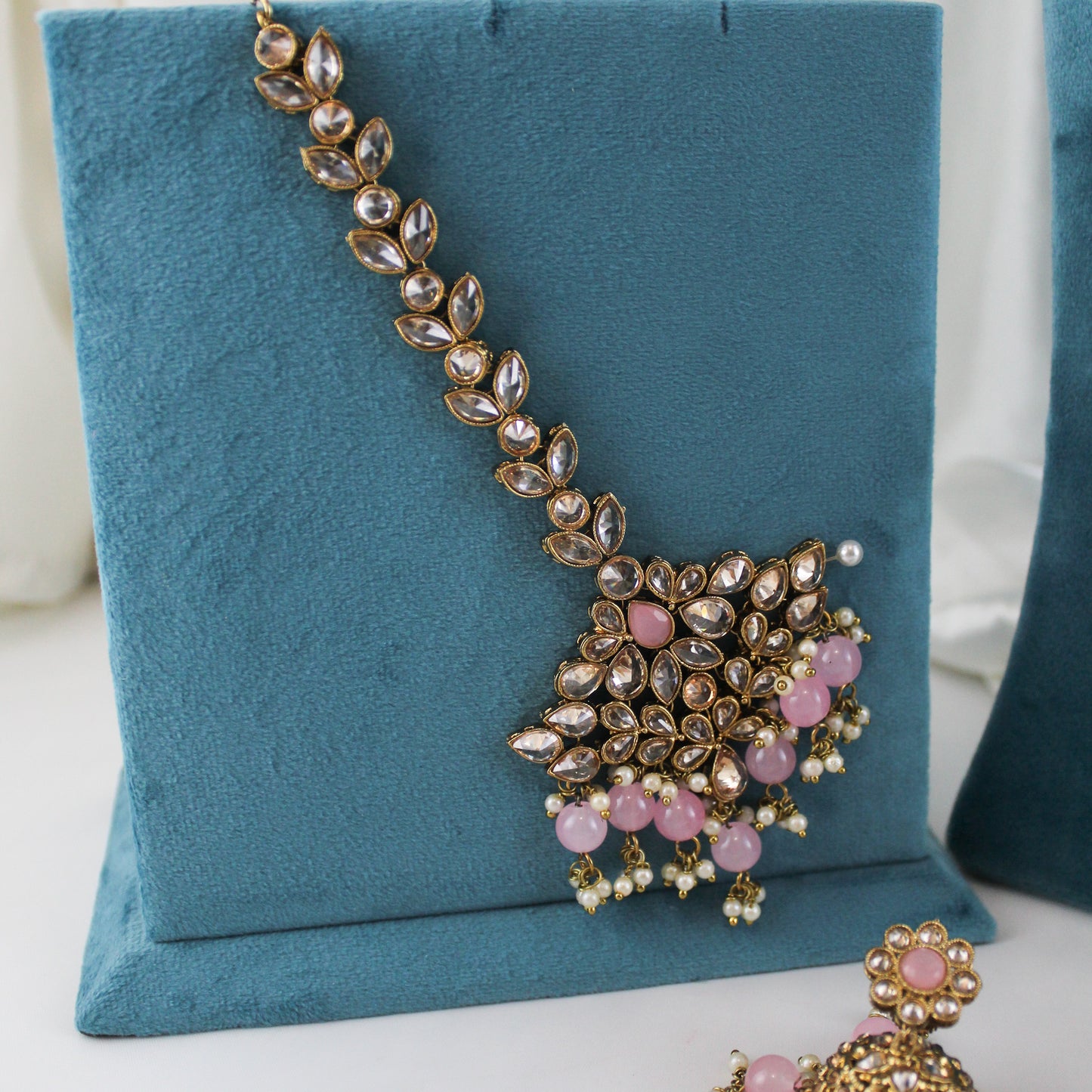 Simran Polki - Choker Set