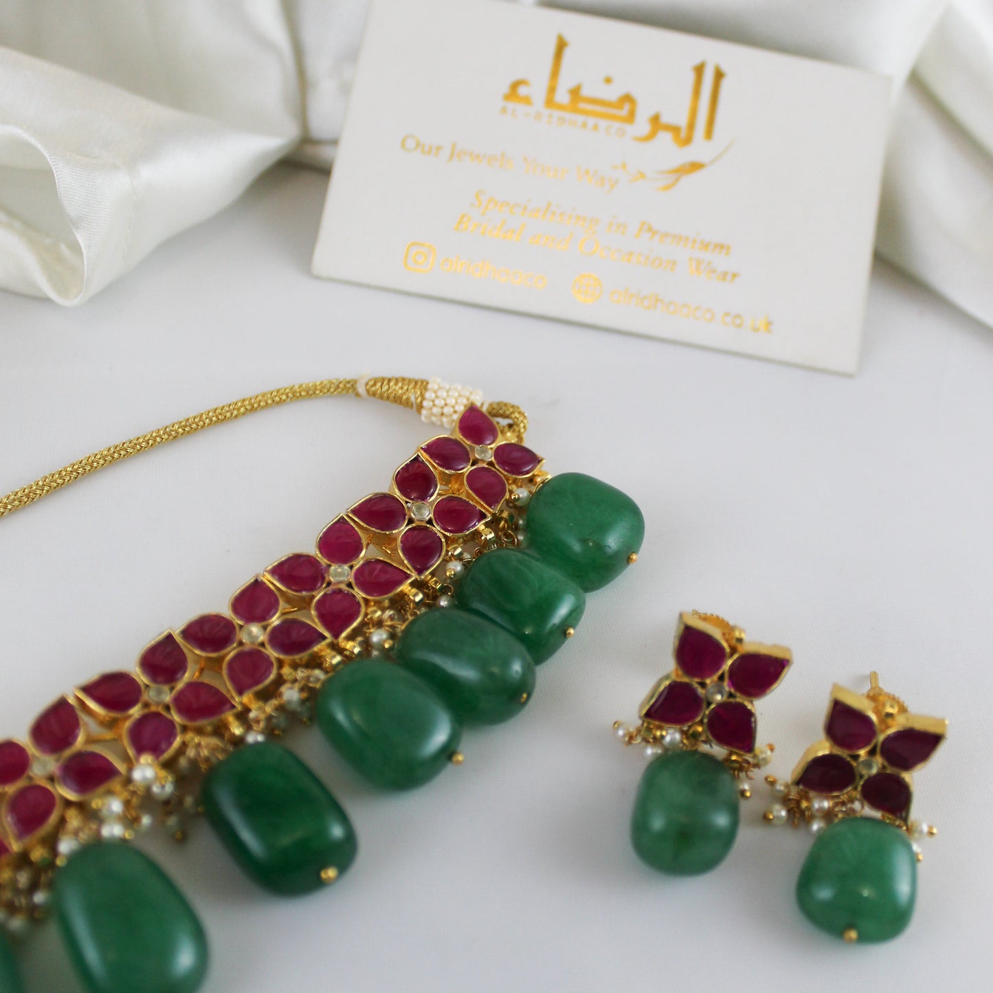Wallflower - Choker Set