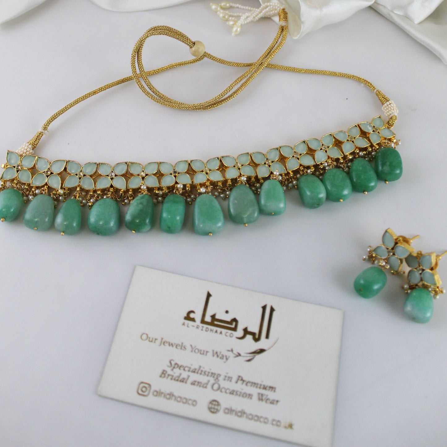 Wallflower - Choker Set