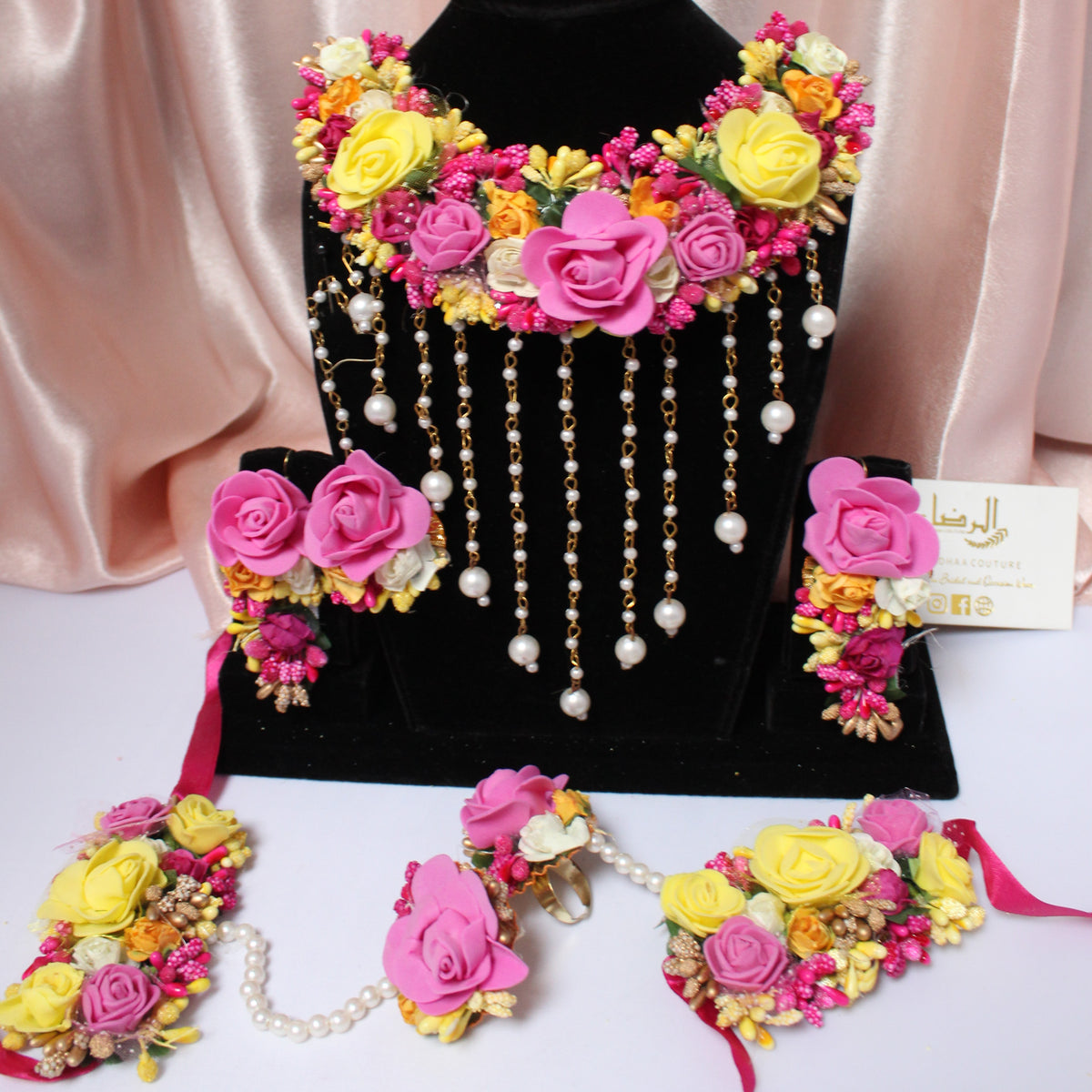 Flower Necklace Set