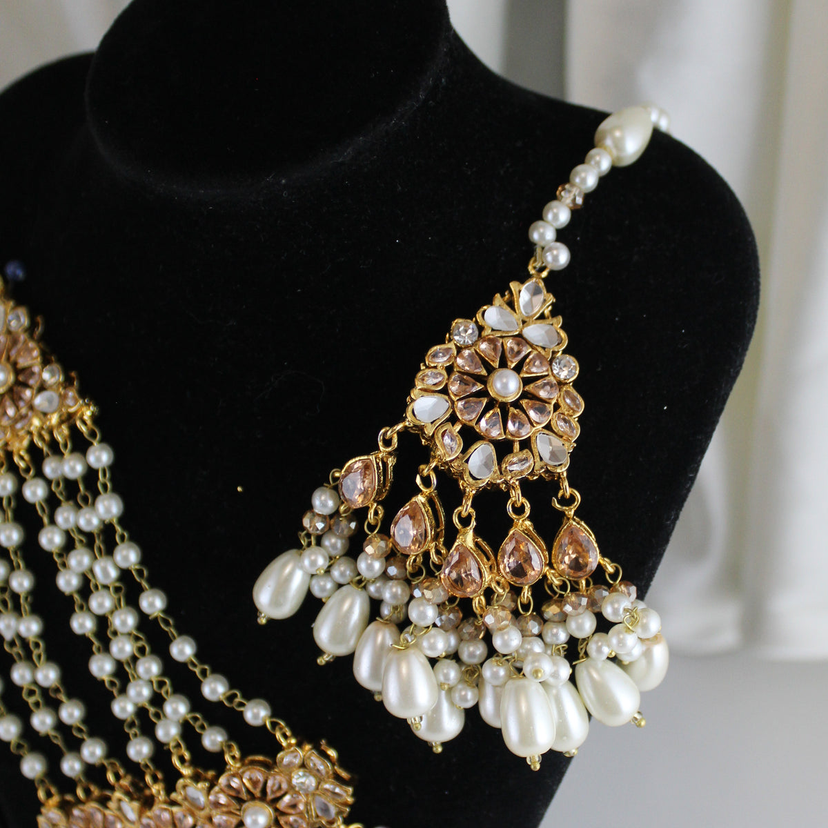Hoorain -  Bridal Set (White)