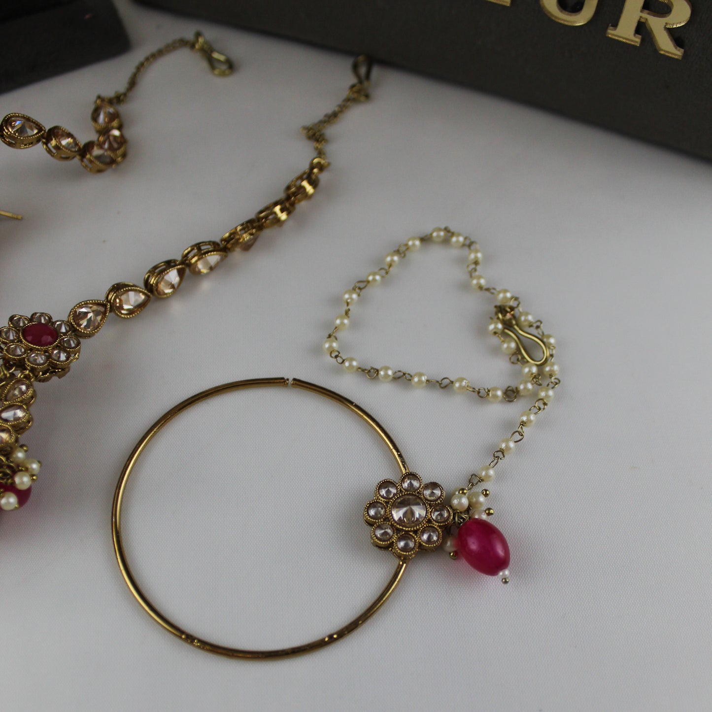 Kiara - Bridal Set (Hot Pink)