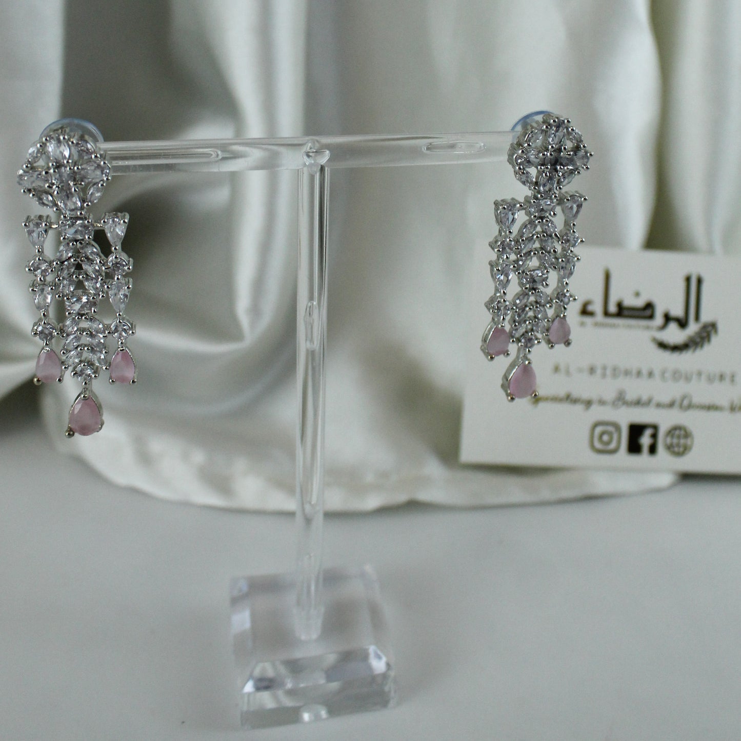 Eternity - Mary Neckace Set