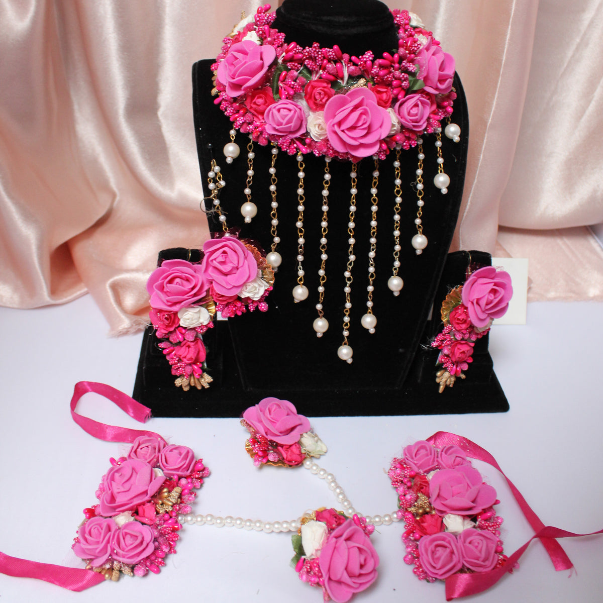 Flower Necklace Set