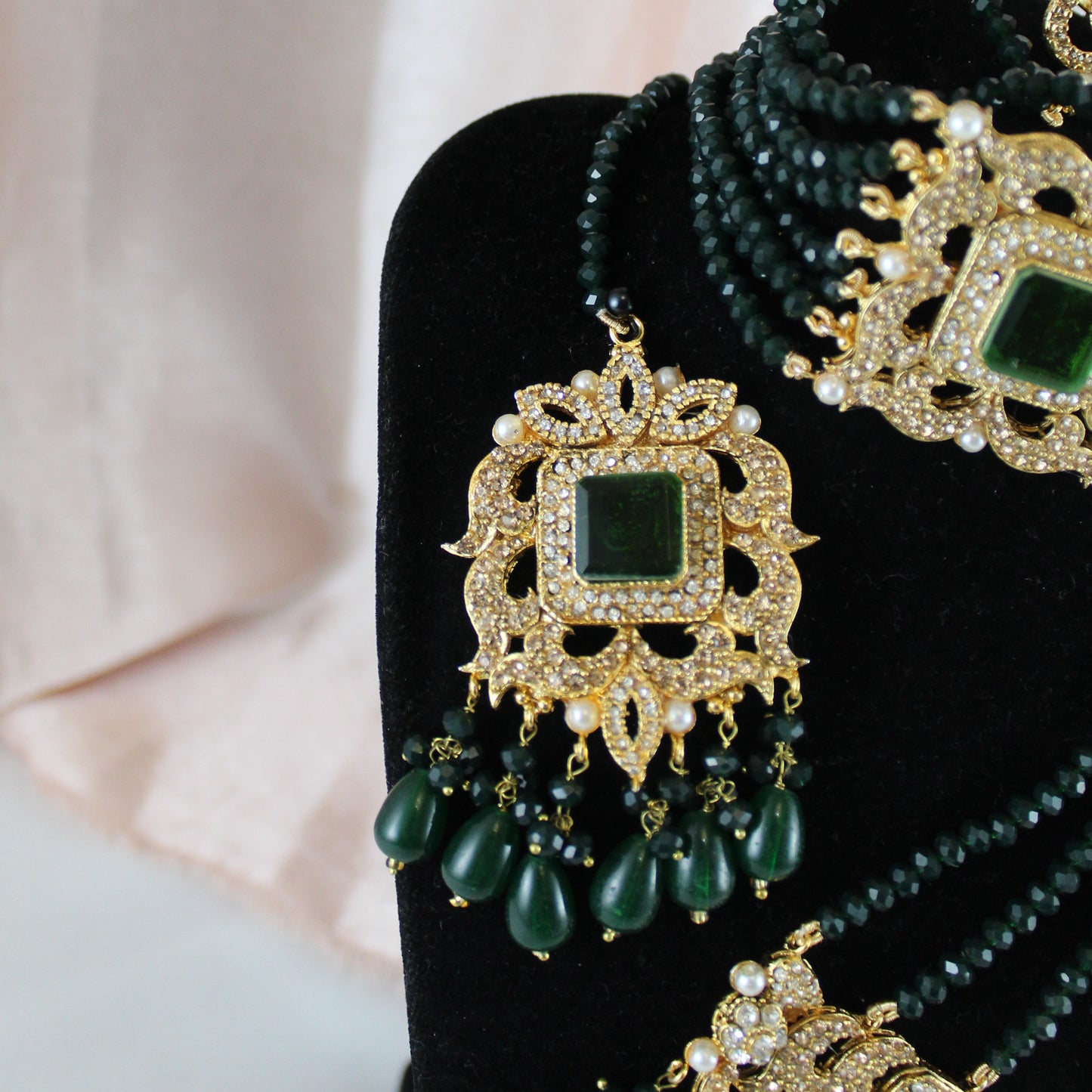 Fariha - Bridal Choker Set (Dark Green)