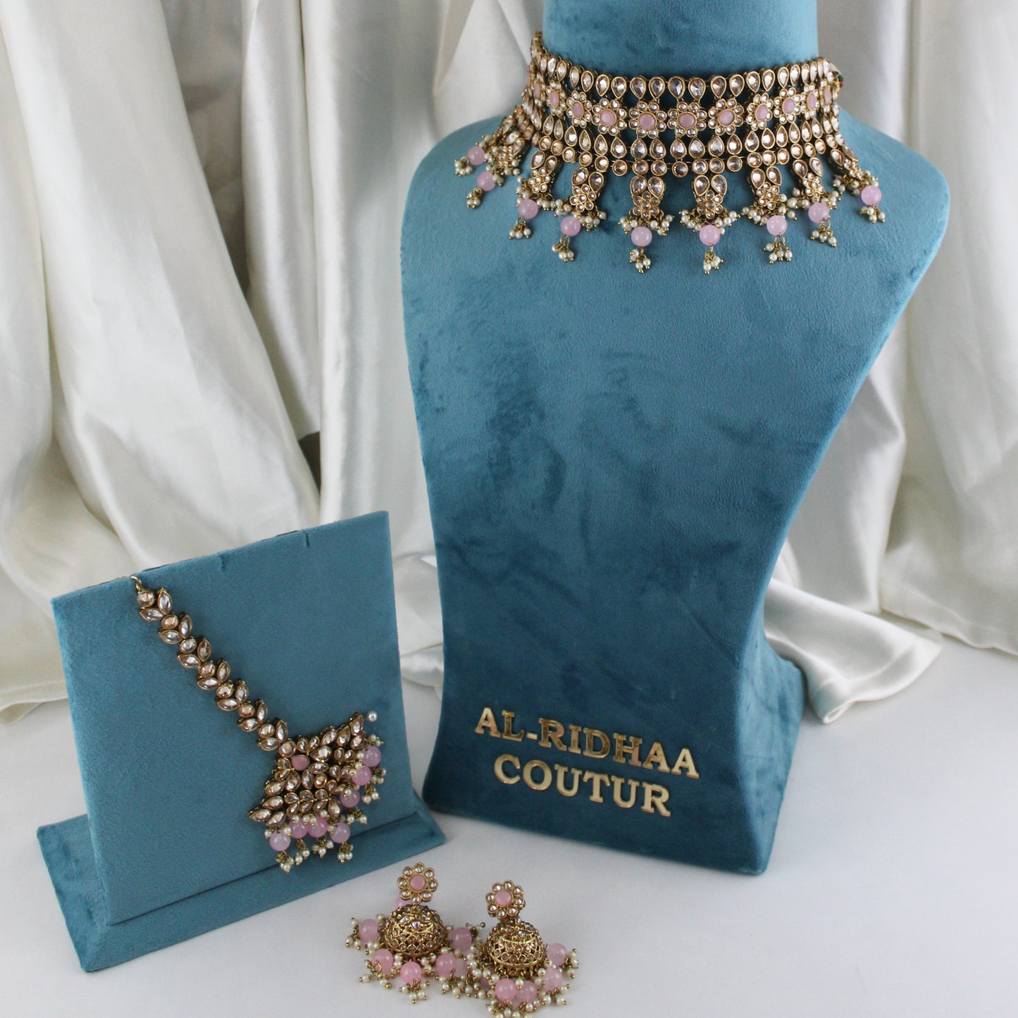 Simran Polki - Choker Set