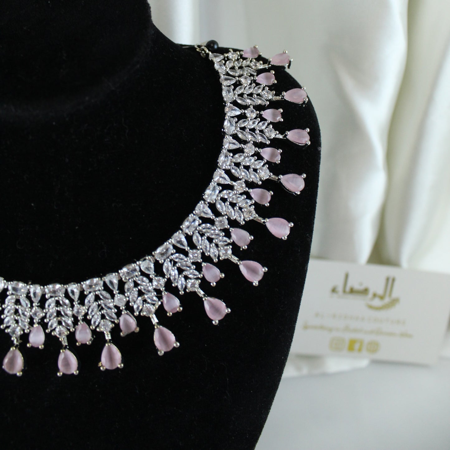 Eternity - Mary Neckace Set