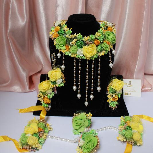 Flower Necklace Set