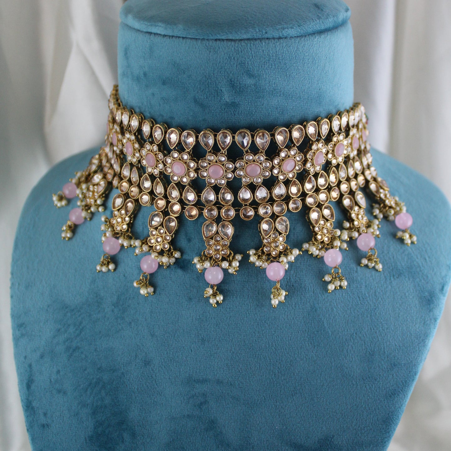 Simran Polki - Choker Set