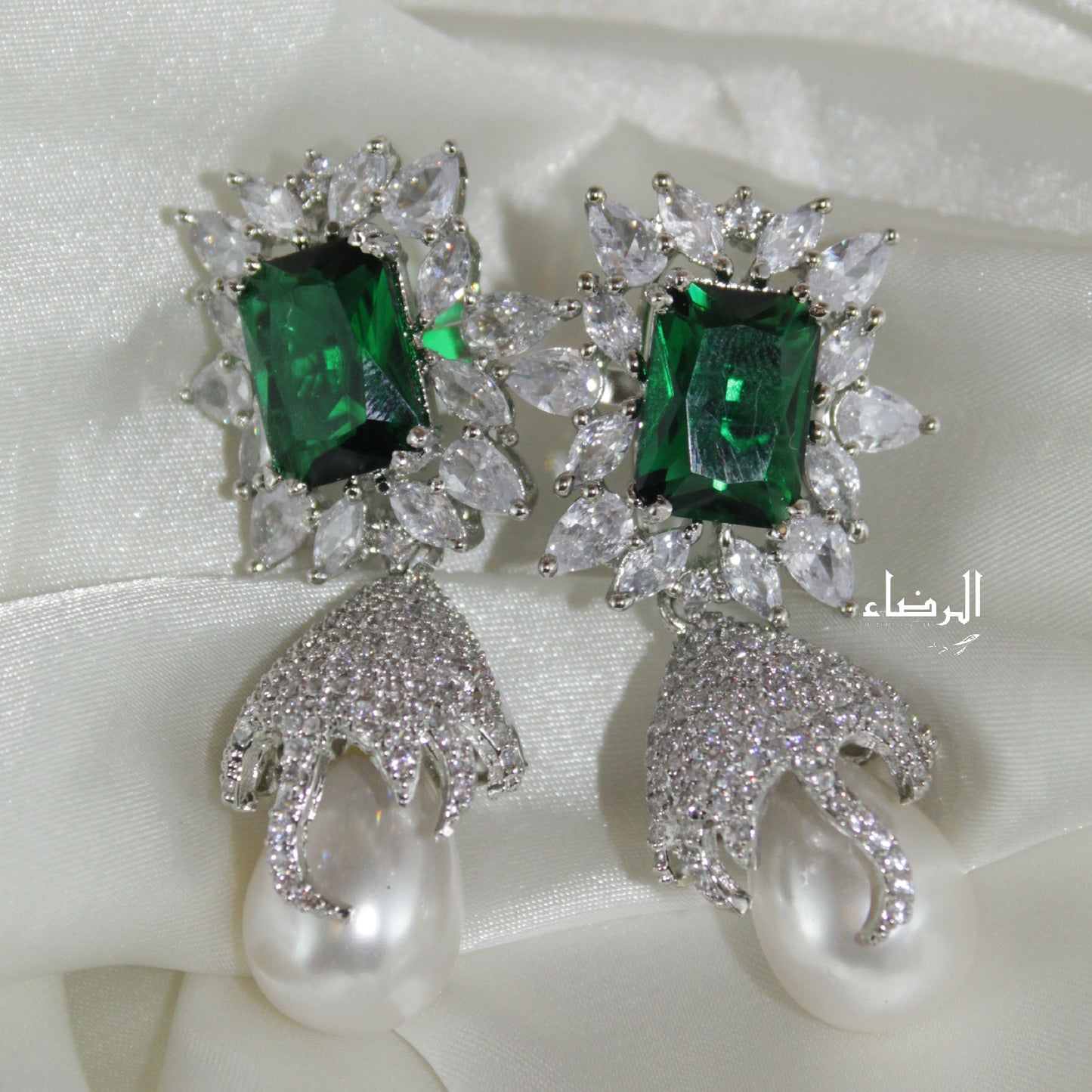 Lisa - Earrings