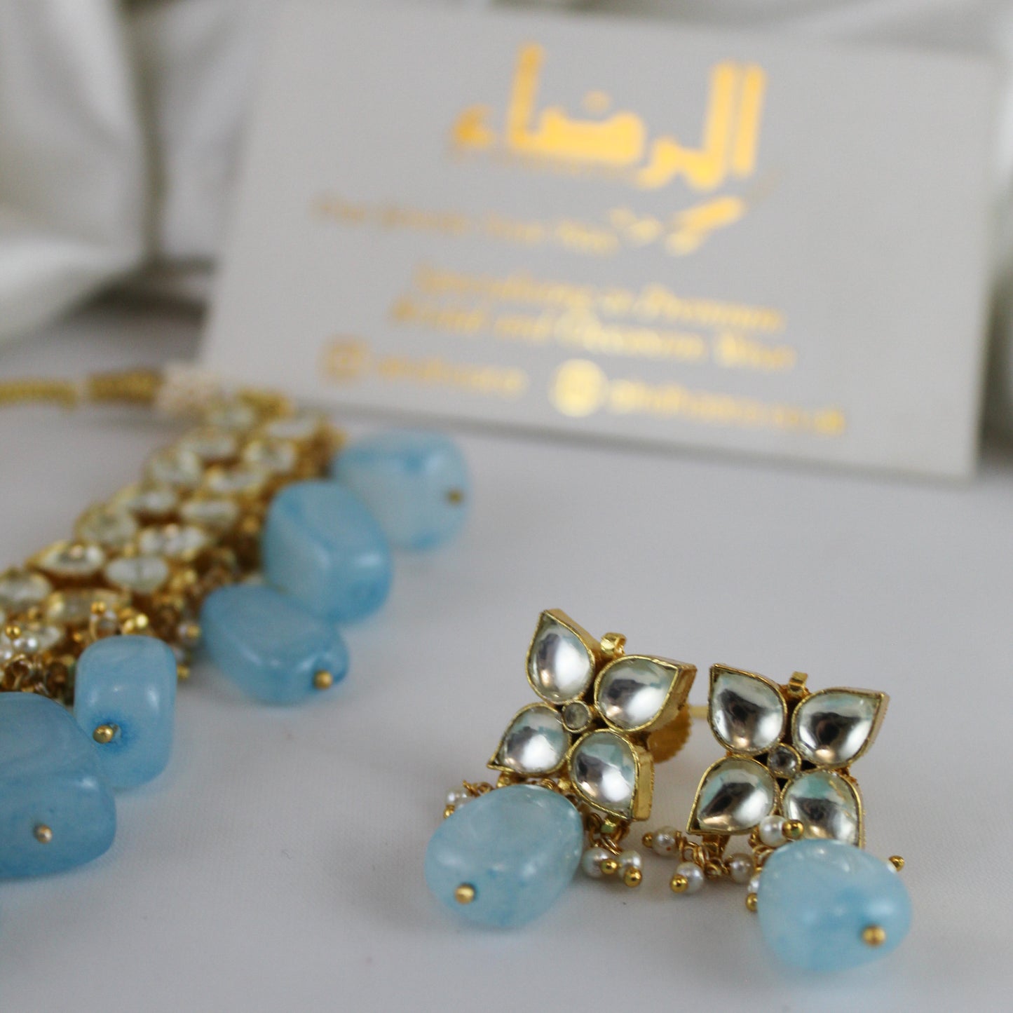 Wallflower - Choker Set