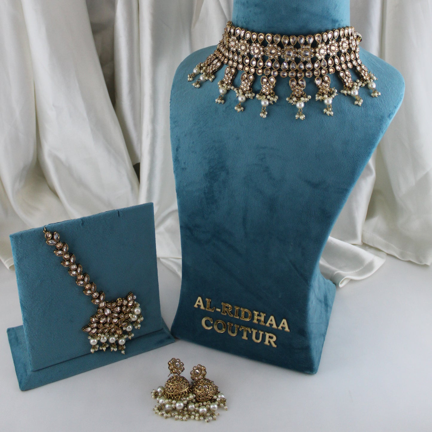 Simran Polki - Choker Set