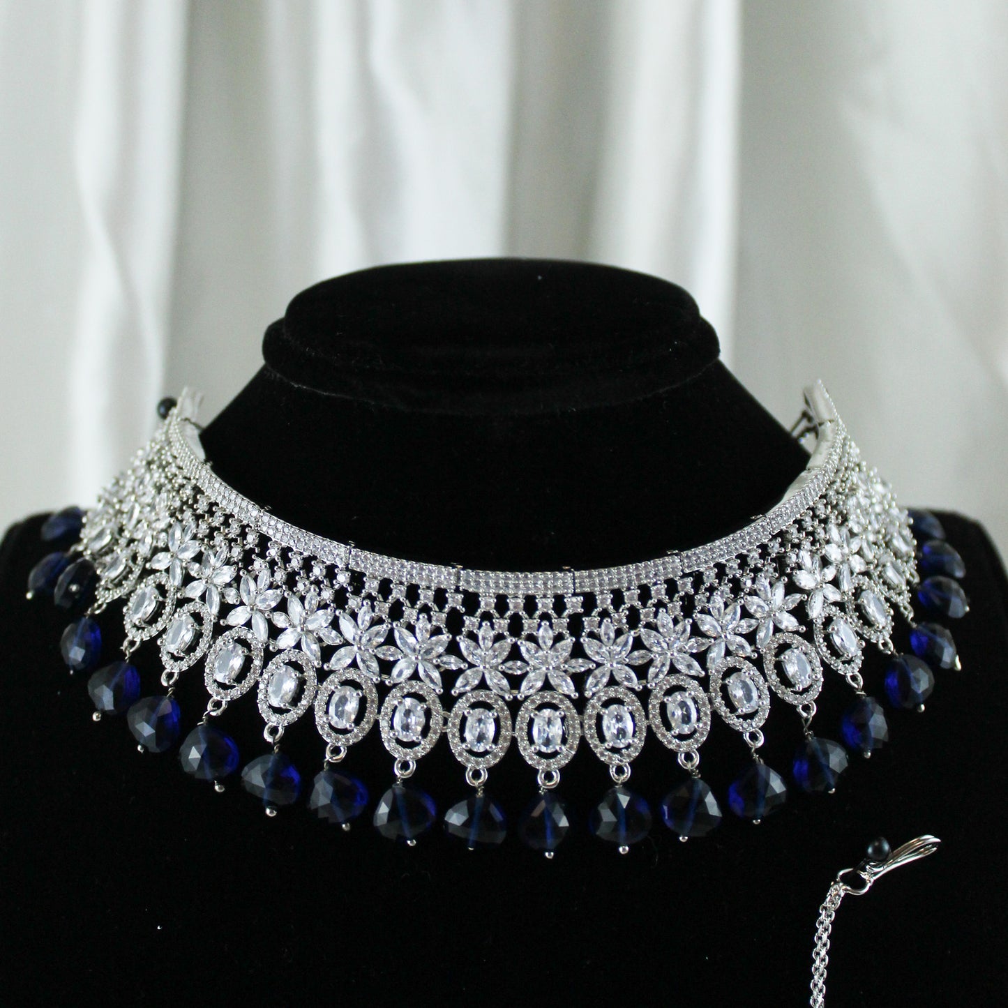 Eternity  - Kamala Necklace Set (Navy)