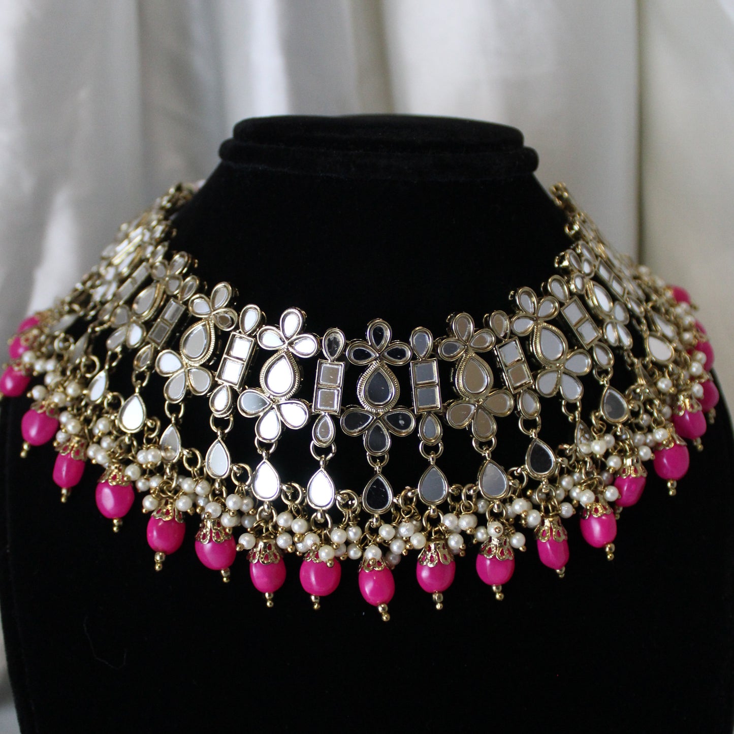 Romsha - Necklace Set