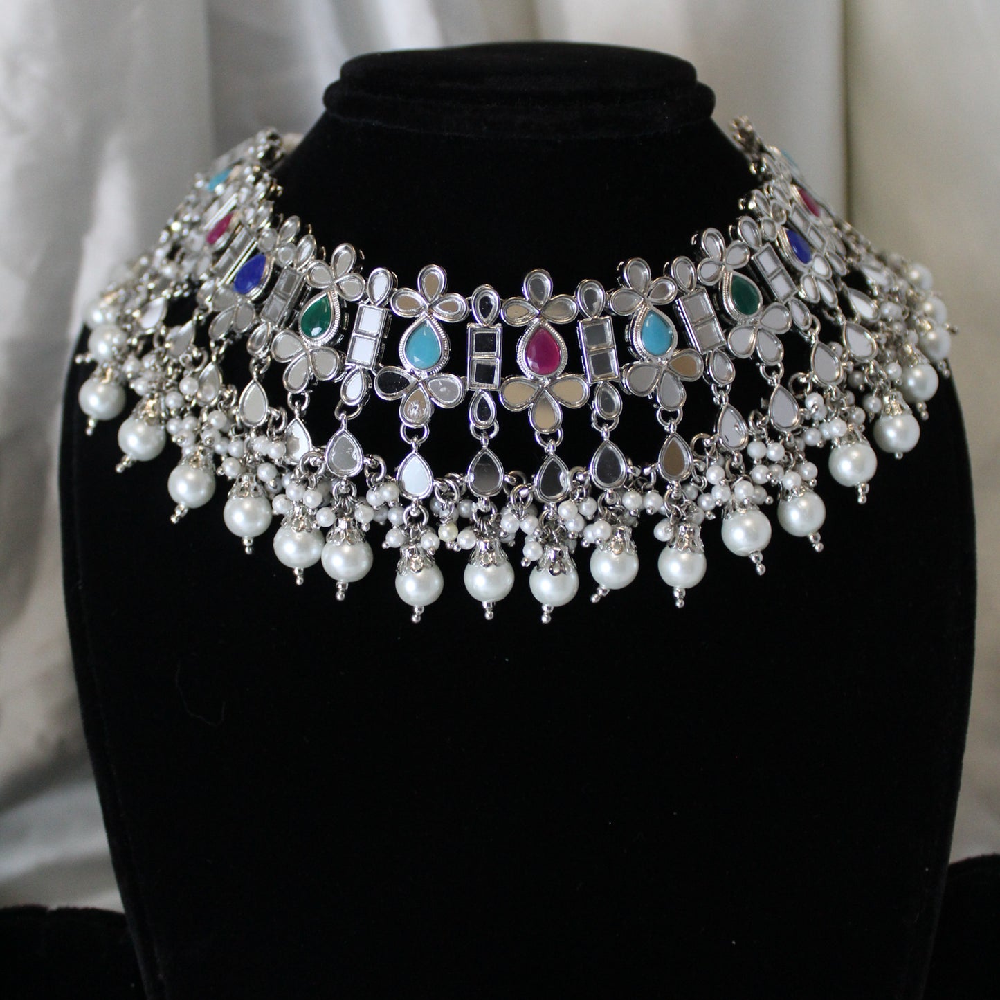 Romsha - Necklace Set