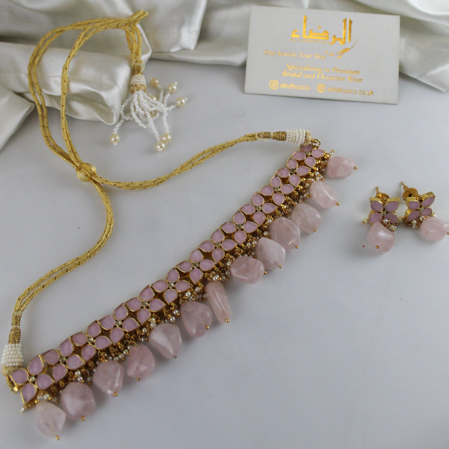 Wallflower - Choker Set