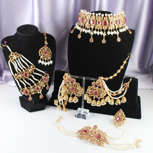 Rumana-   Choker Set